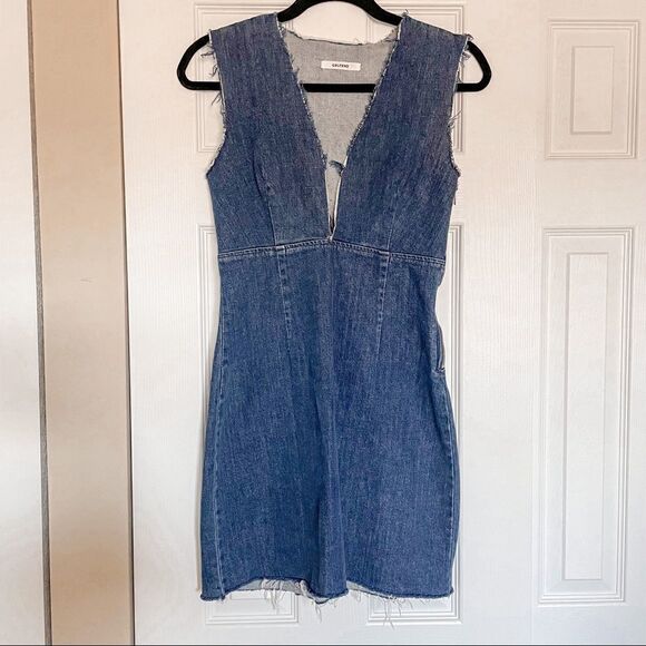 GRLFRND Estelle Deep V Denim Mini Dress in Fame S - Picture 6 of 11